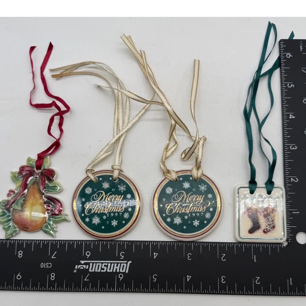 Longaberger VTG Christmas Tie‎ On Ornaments Pear Stockings lot of 4